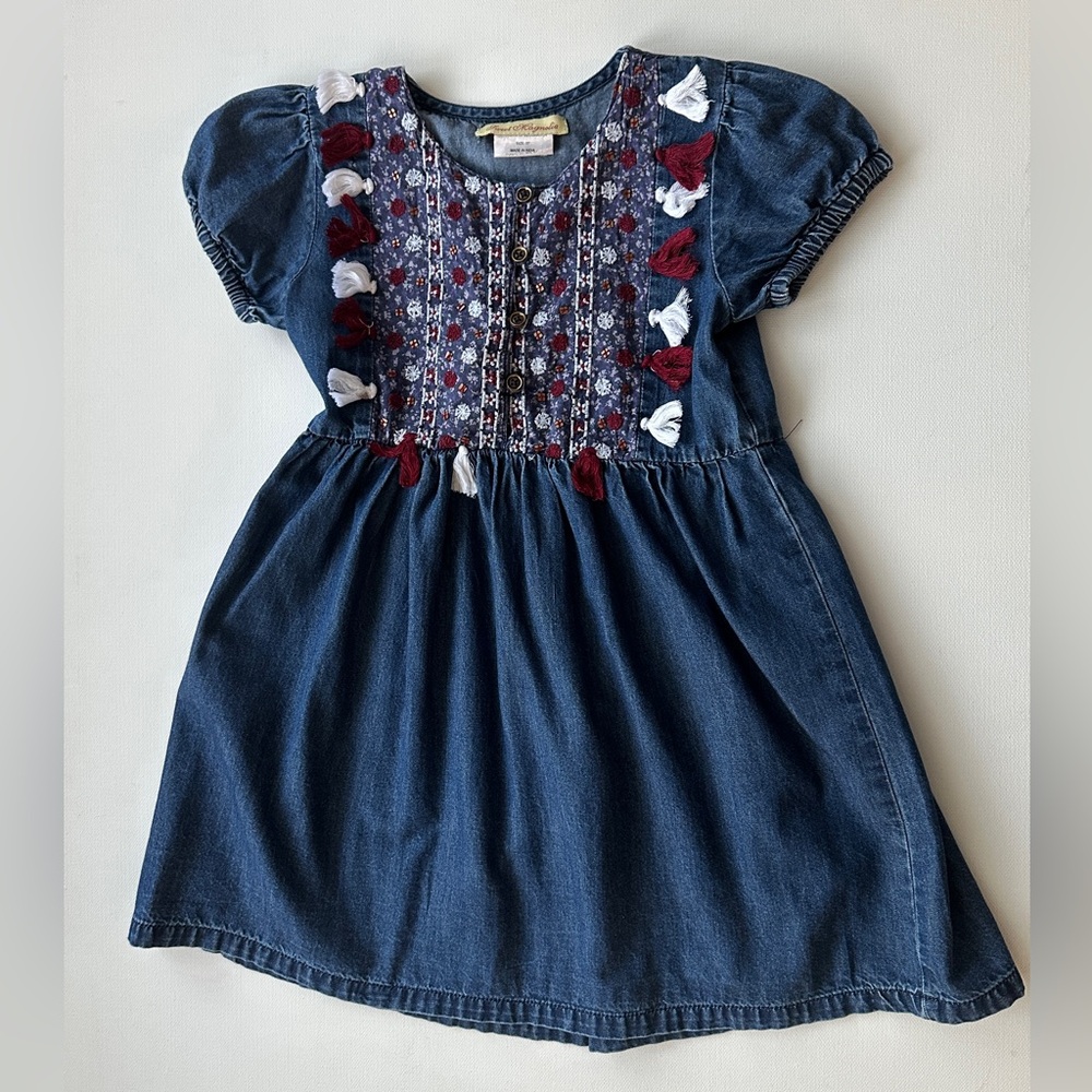 Sweet Magnolia girl’s Embellished Ruffled with Puff Sleeves. Size 3T.